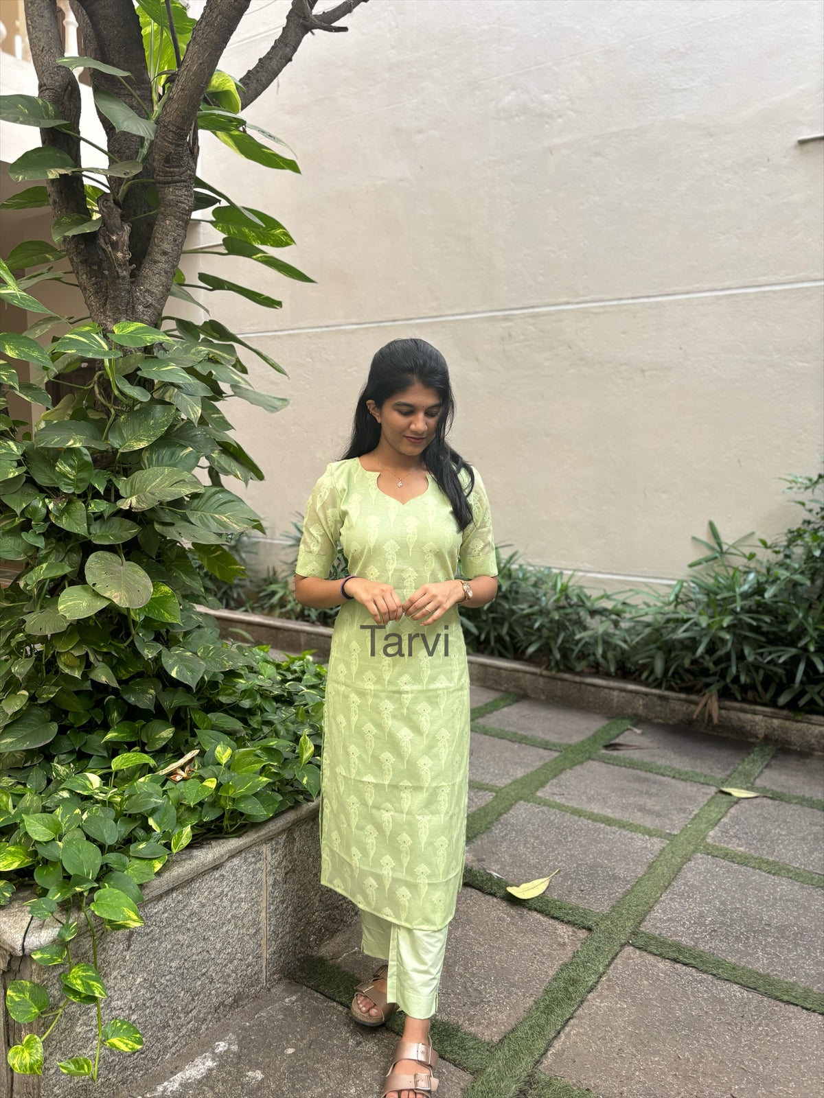 Light Green Handloom Banarasi ( Zari Butta) 3 pc Kurti Suit with Dupatta, Cotton Pant with Pocket