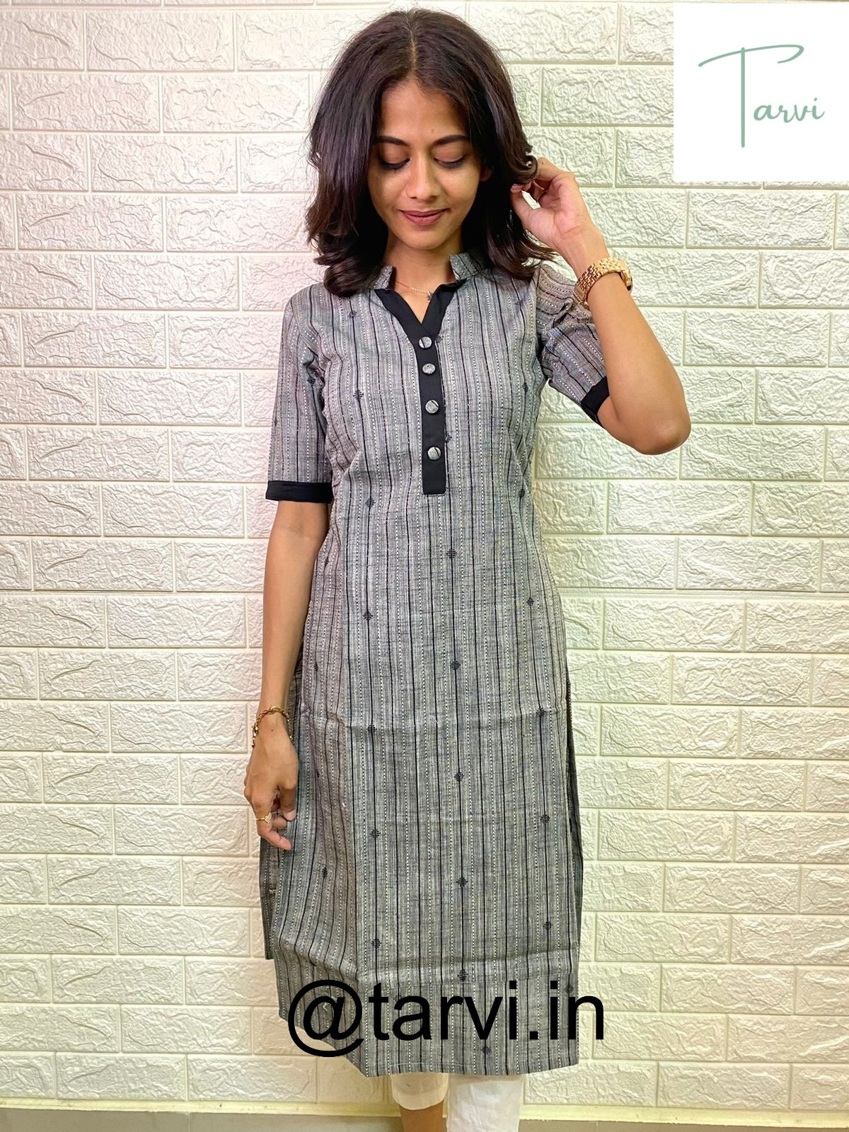 Cotton Kurti with Copper thread work