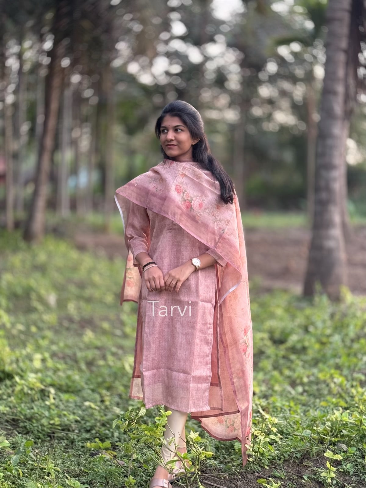 Linen Tissue Kurti with cotton lining and floral Dupatta.