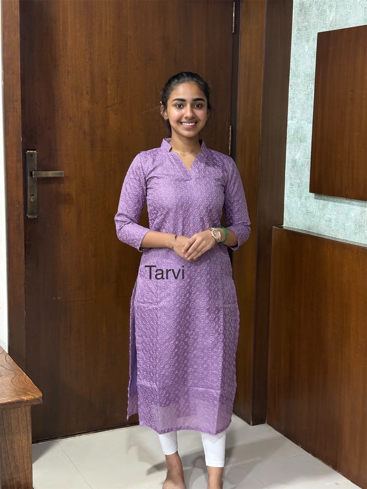 Lavendar Kotta Hakoba Kurti