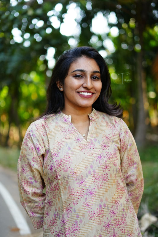 Jute Silk Kurti with Cotton Lining & Lily print