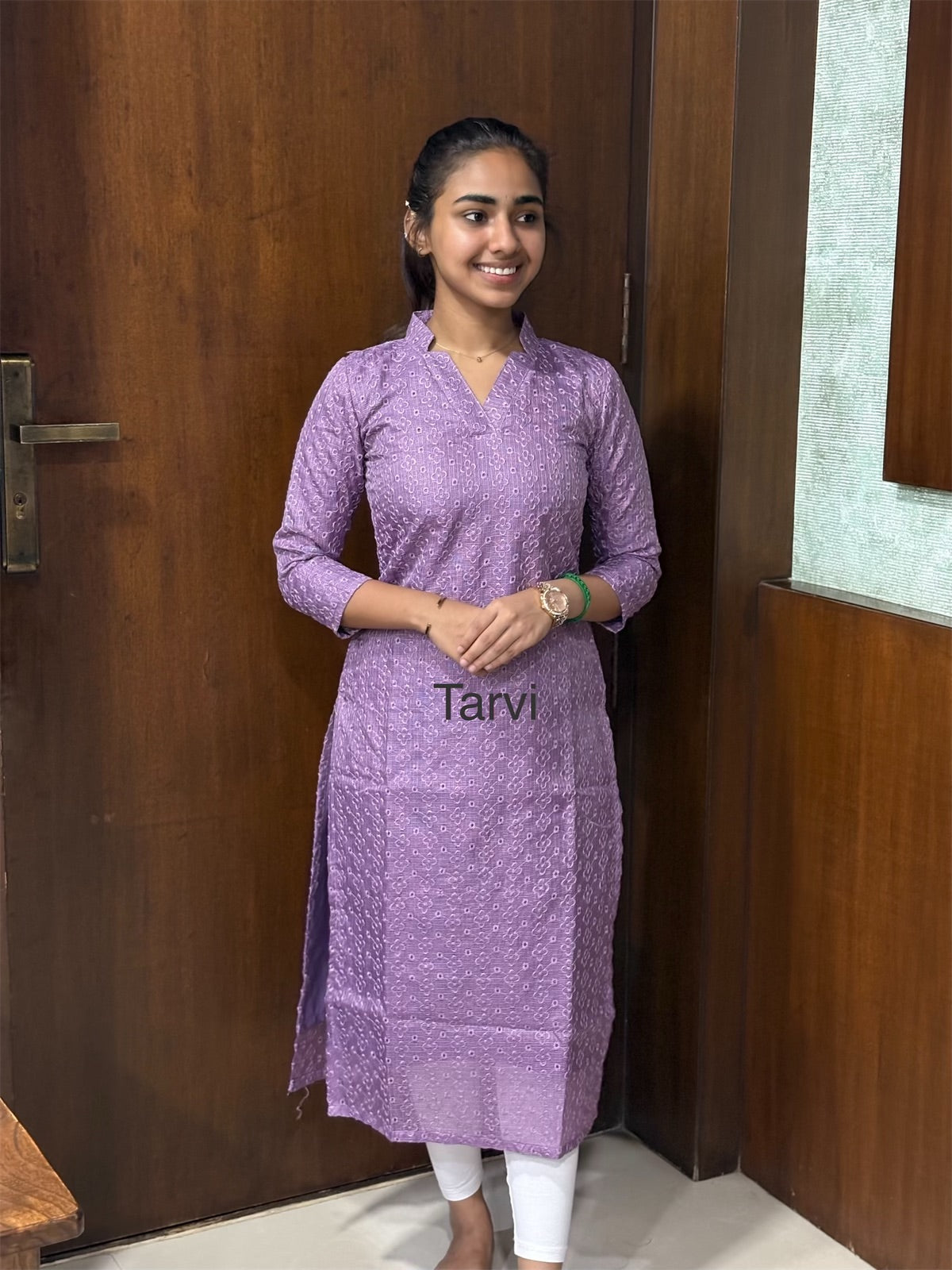 Lavendar Kotta Hakoba Kurti