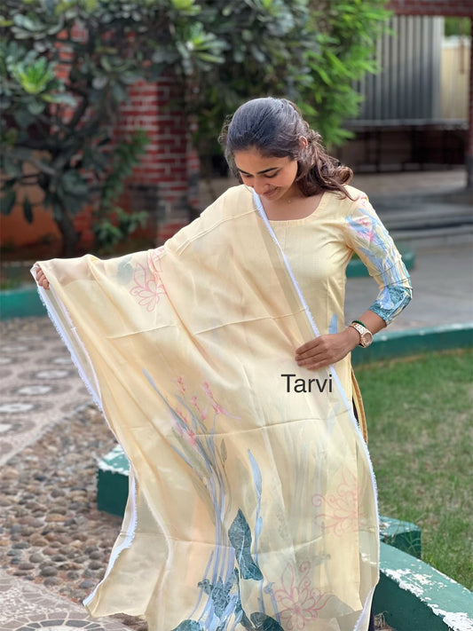 Light Yellow Crepe Silk Kurti with Dupatta