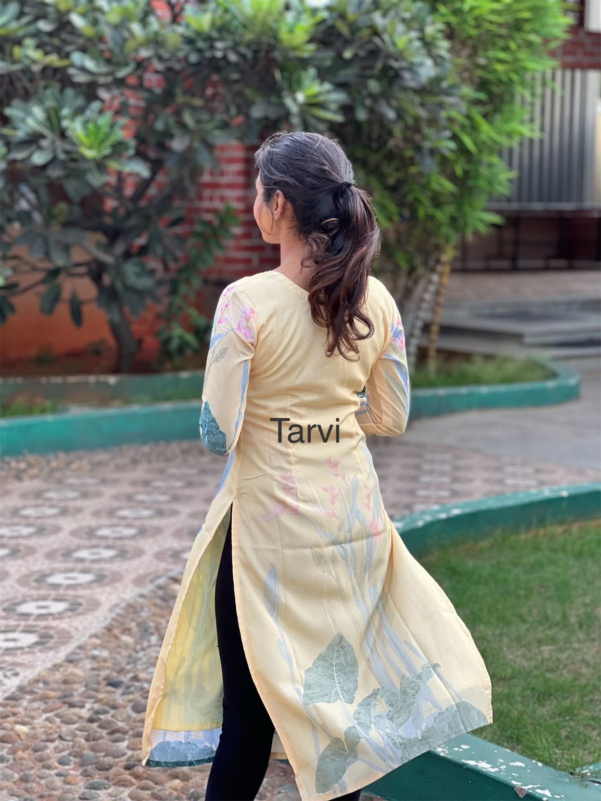 Light Yellow Crepe Silk Kurti with Dupatta